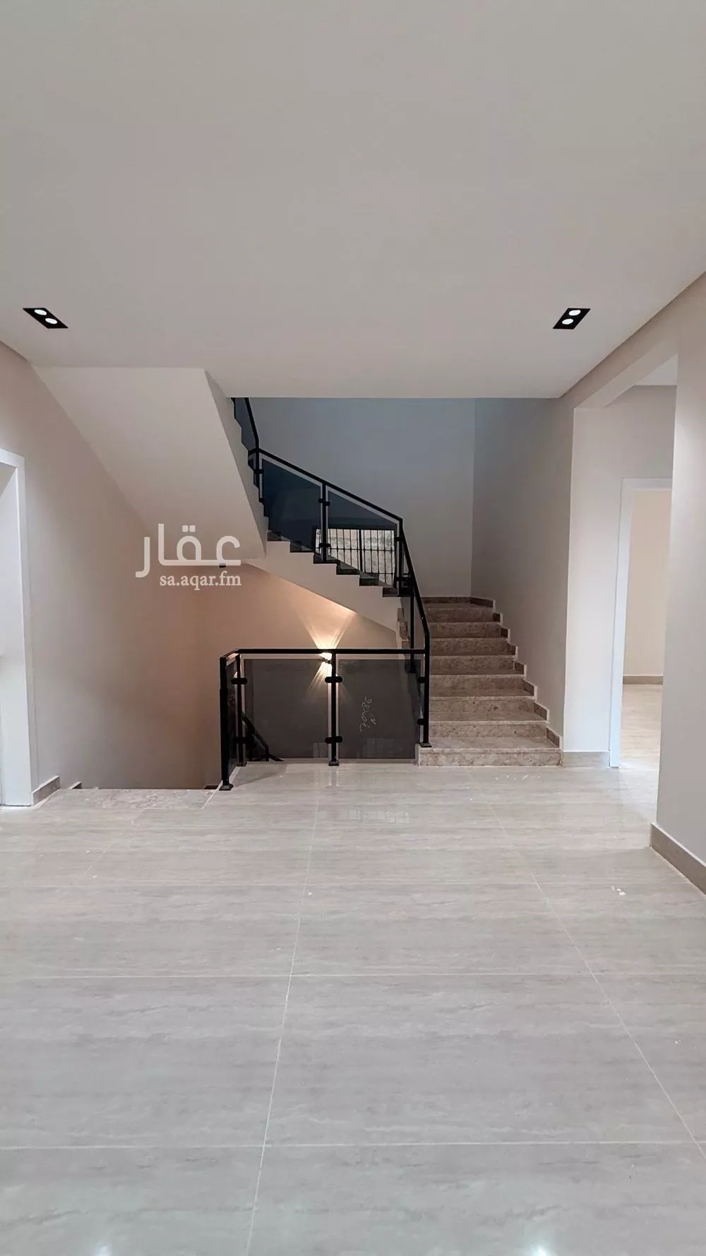 5 bedroom villa in Tuwaiq 12
