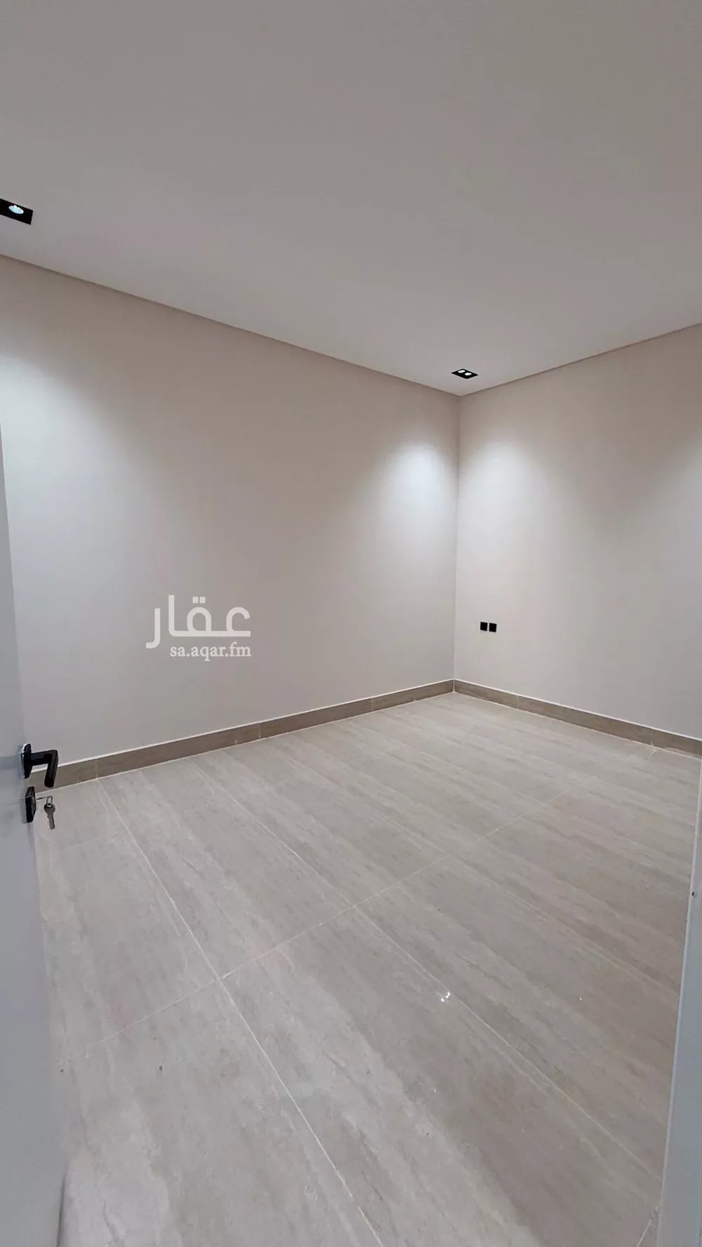 5 bedroom villa in Tuwaiq 14