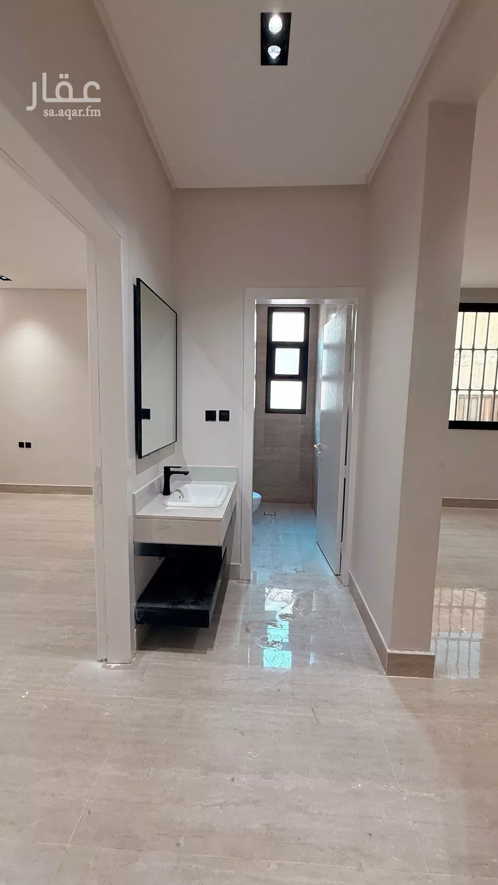 5 bedroom villa in Tuwaiq 16