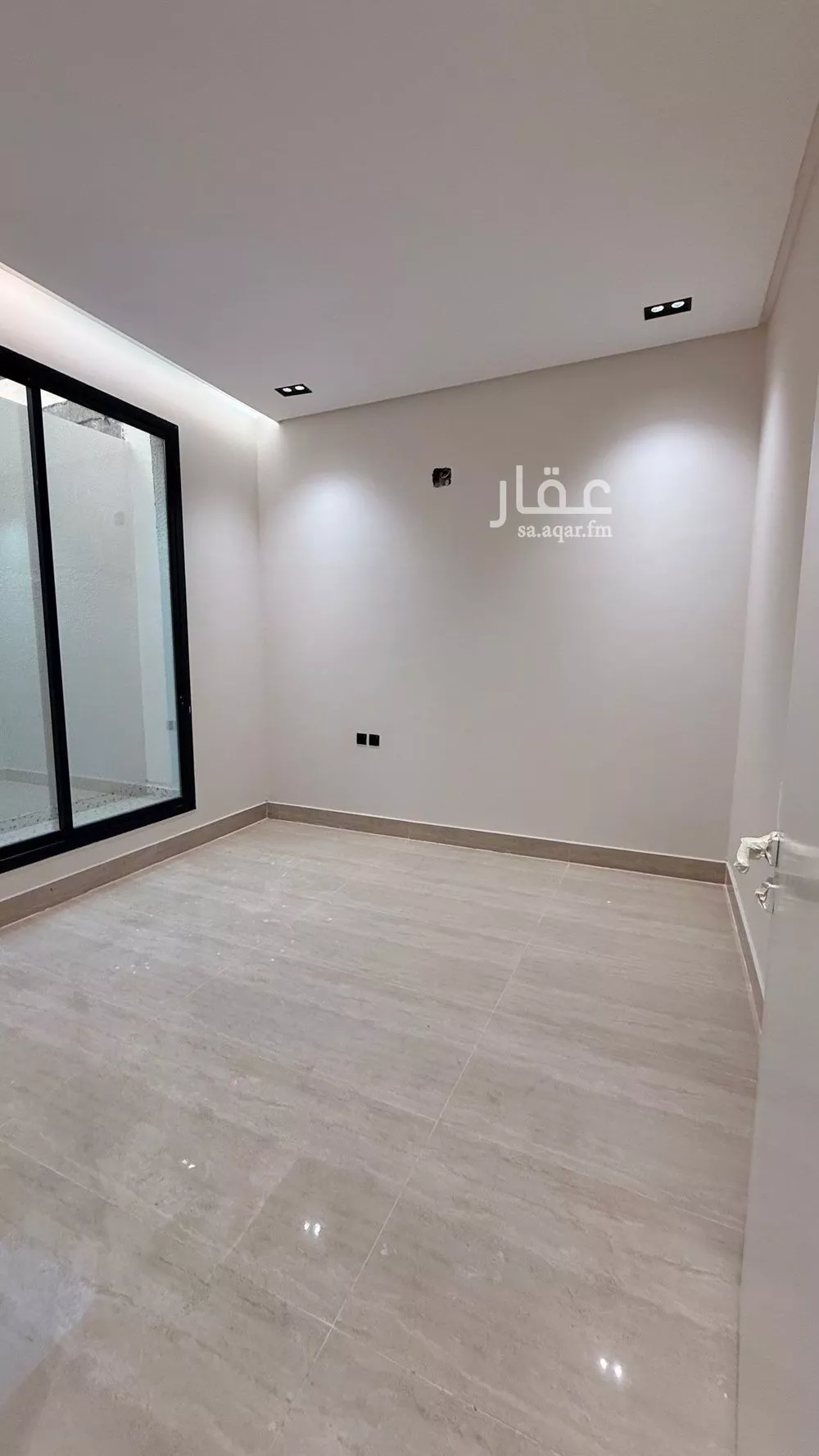 5 bedroom villa in Tuwaiq 9