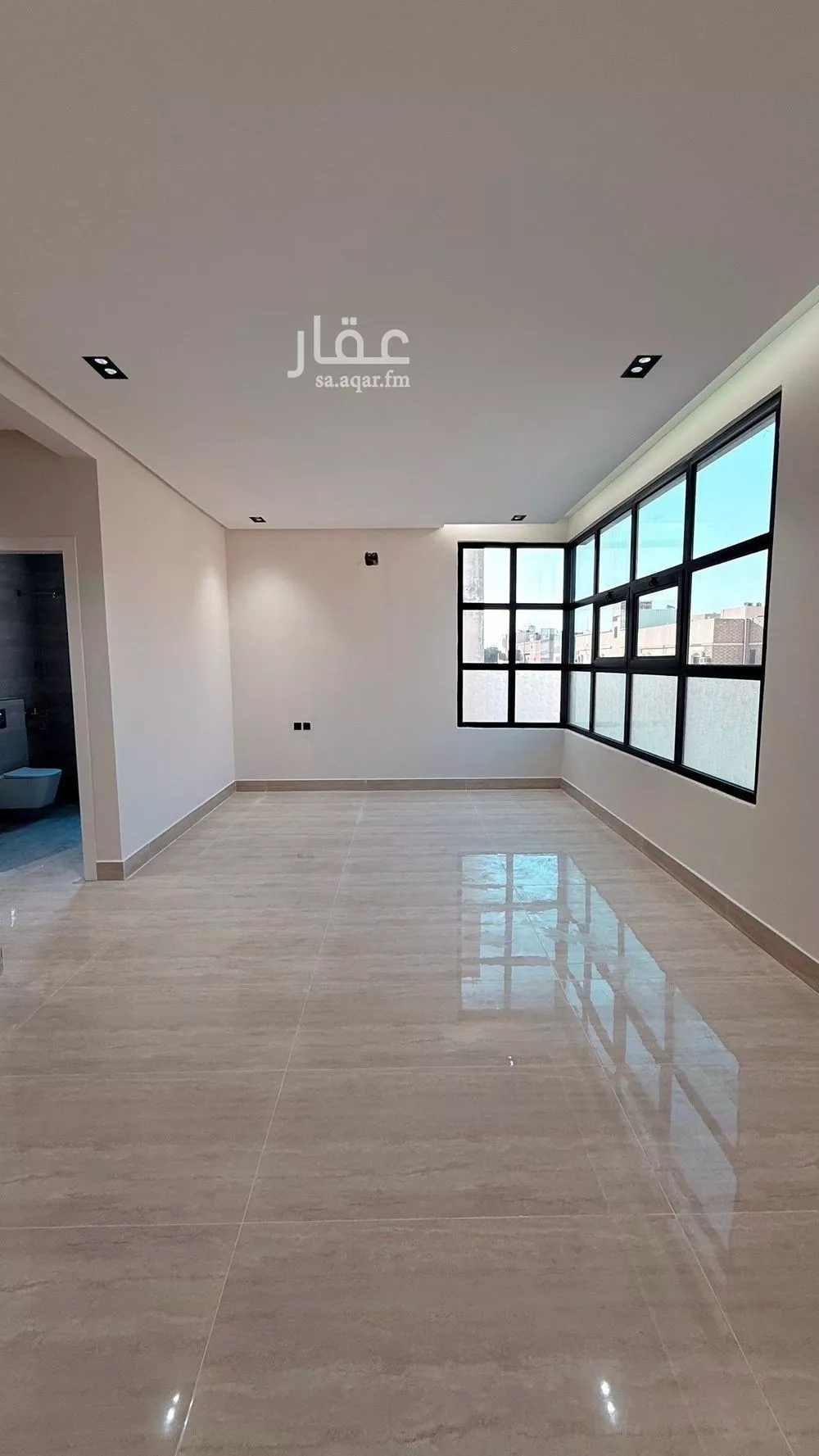 5 bedroom villa in Tuwaiq 10