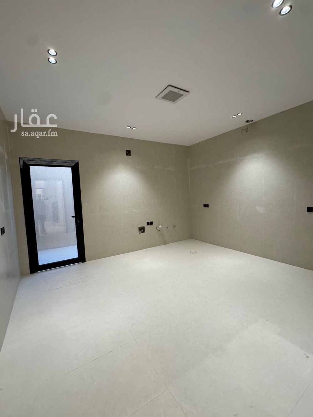 6 bedroom villa in Al Rimal, Riyadh 13
