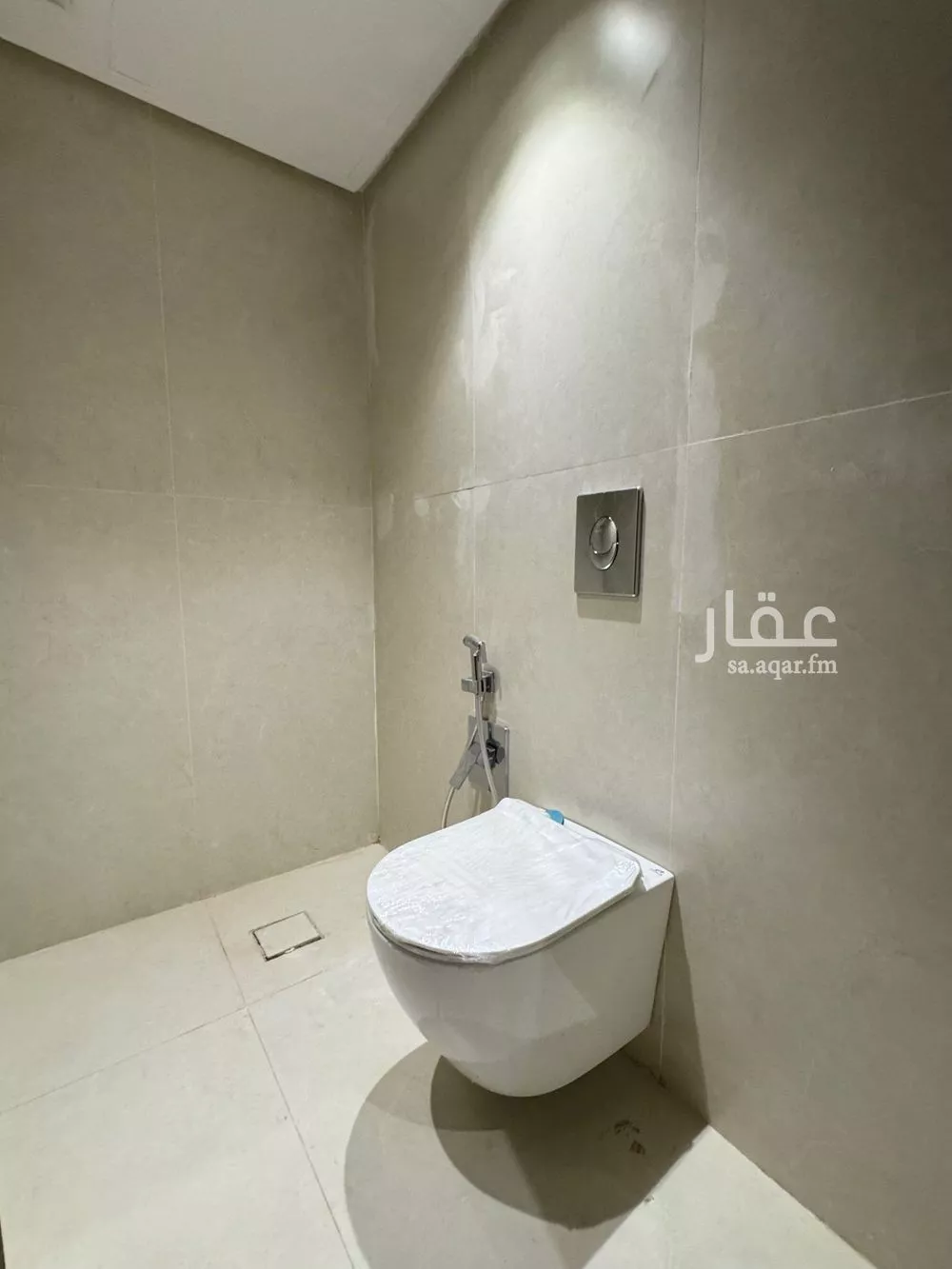 6 bedroom villa in Al Rimal 16