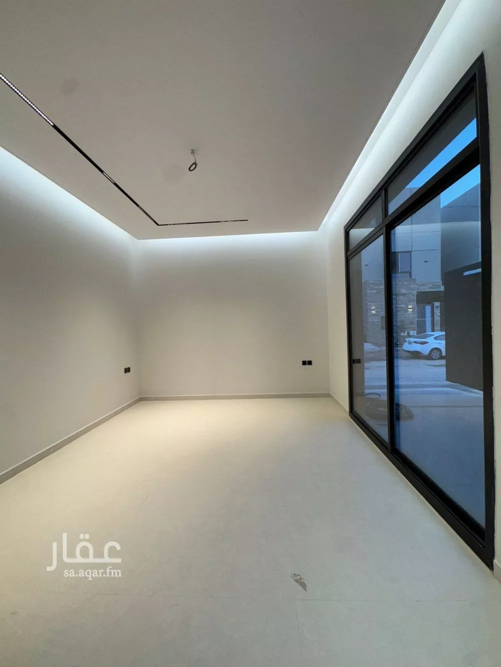6 bedroom villa in Al Rimal 7
