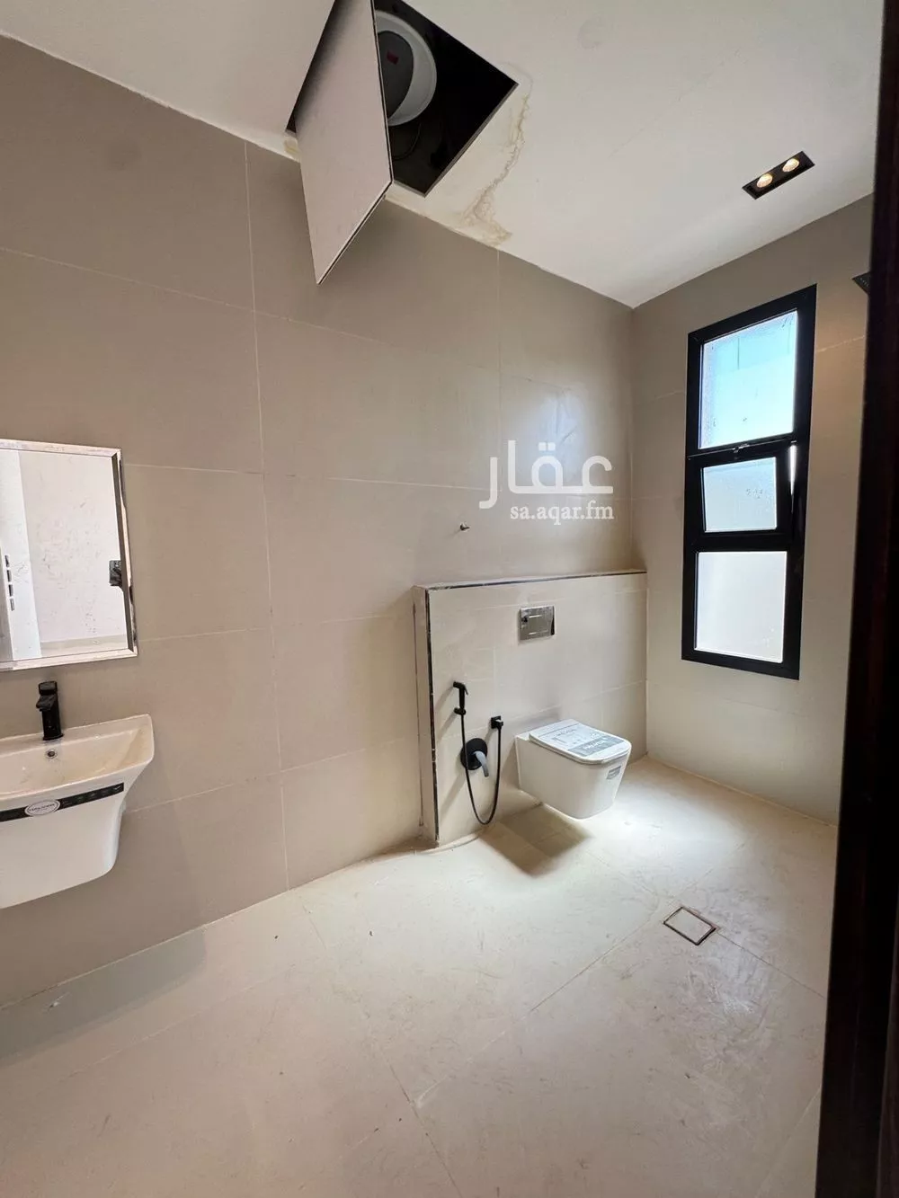 5 bedroom villa in Qurtubah 21