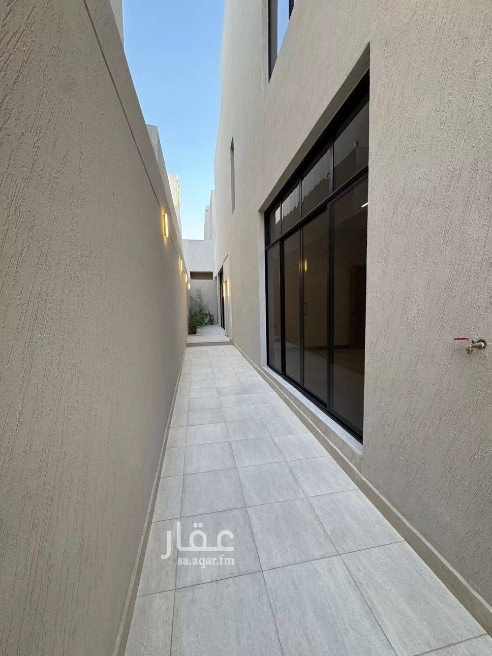 فيلا 6 غرف في الرمال 7