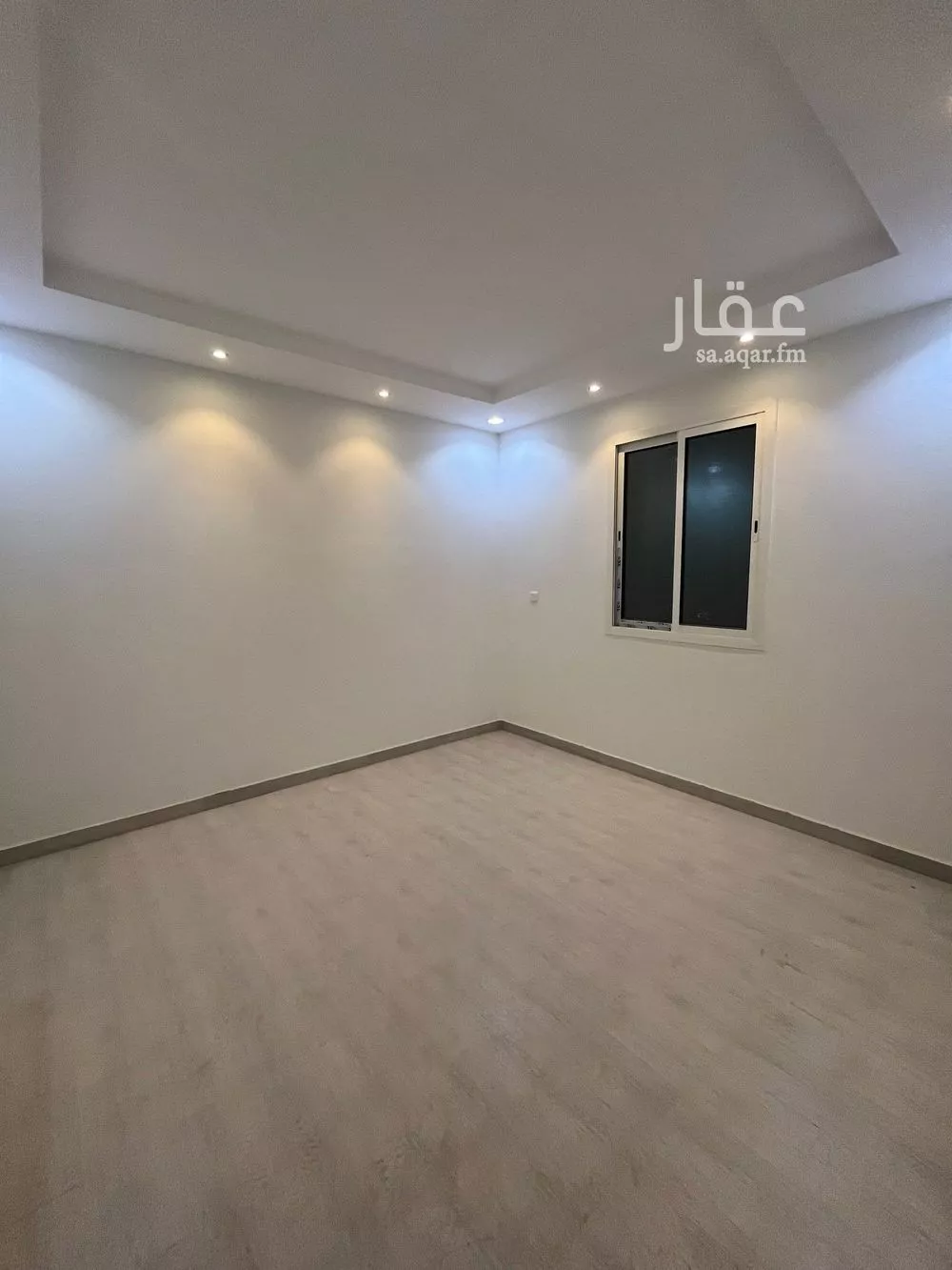 فيلا 5 غرف في الزهرة 6