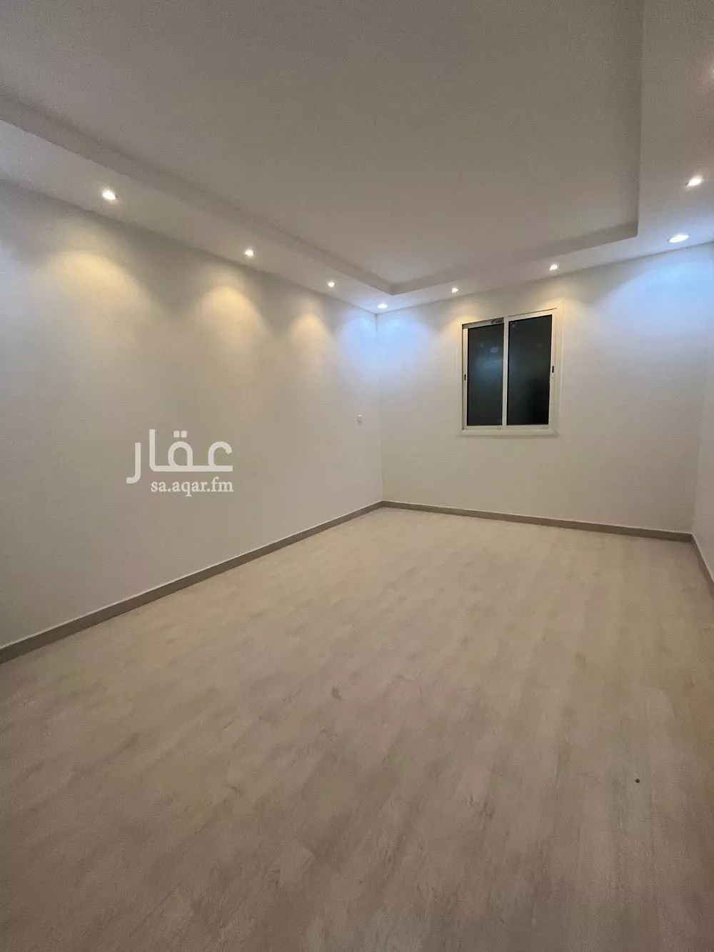 فيلا 5 غرف في الزهرة 7