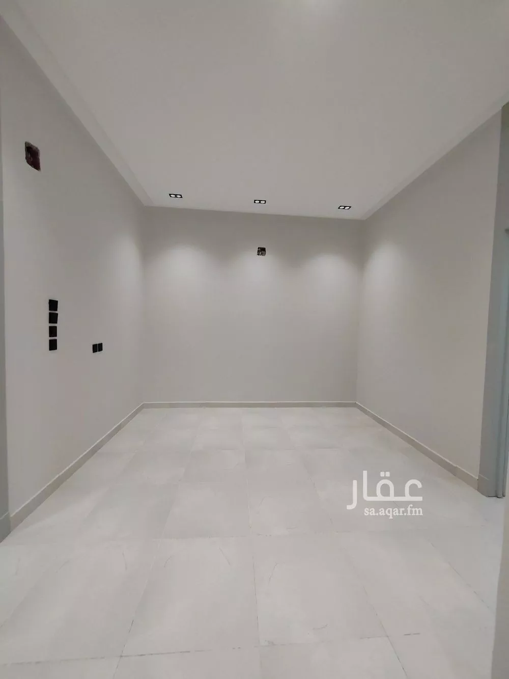 فيلا 6 غرف في طويق 14