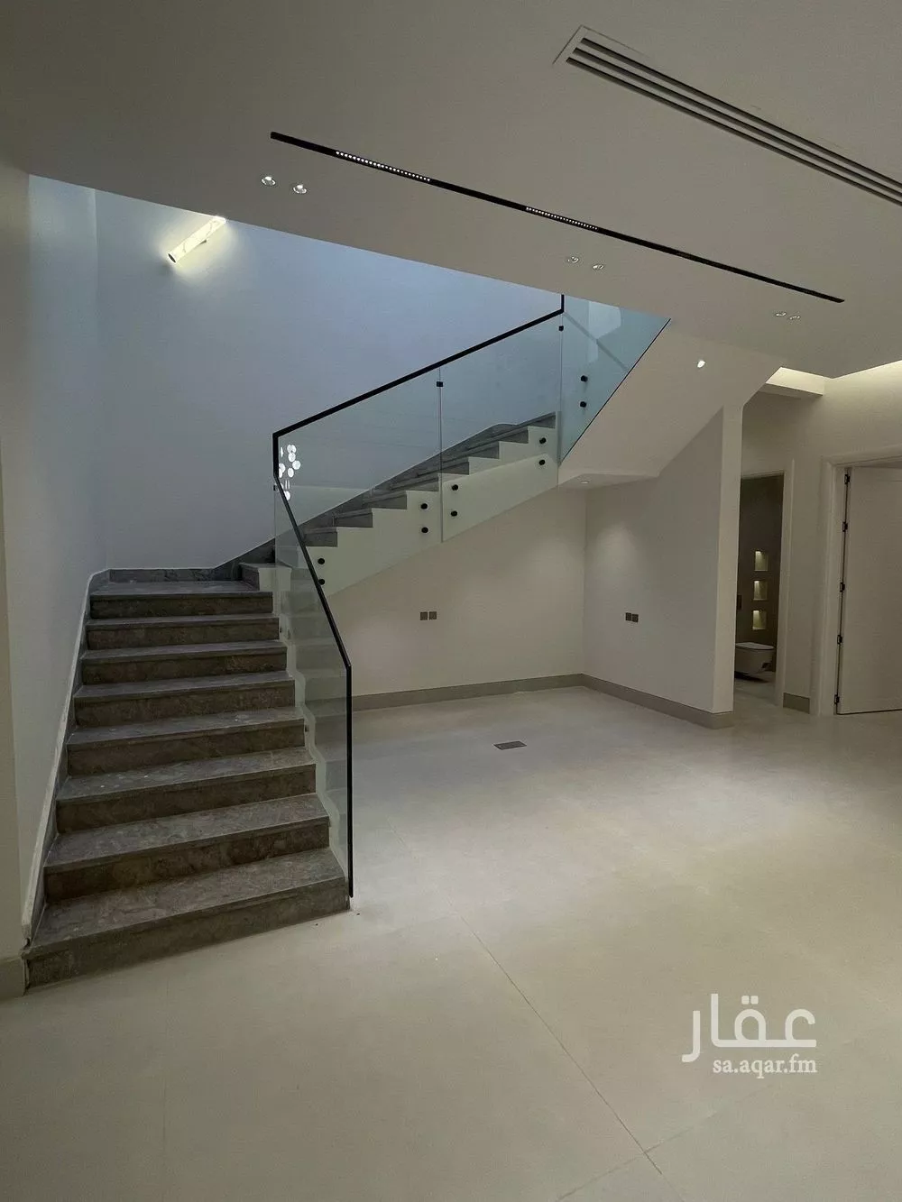 5 bedroom villa in Al Mahdiyyah 17