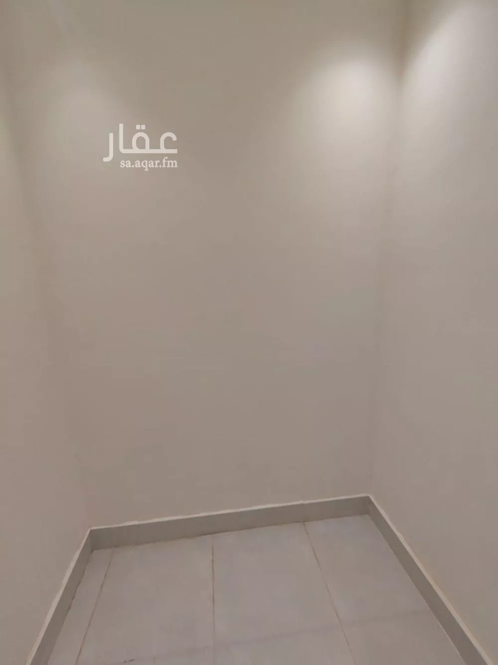 فيلا 5 غرف في طيبة 22