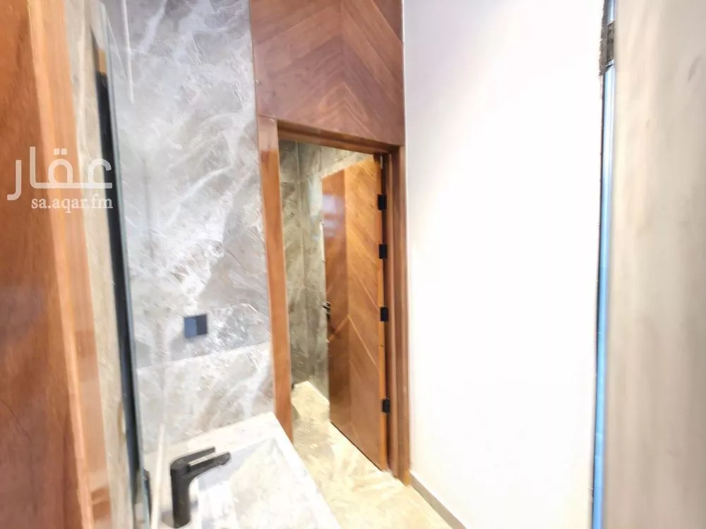 5 bedroom duplex in Okaz 13