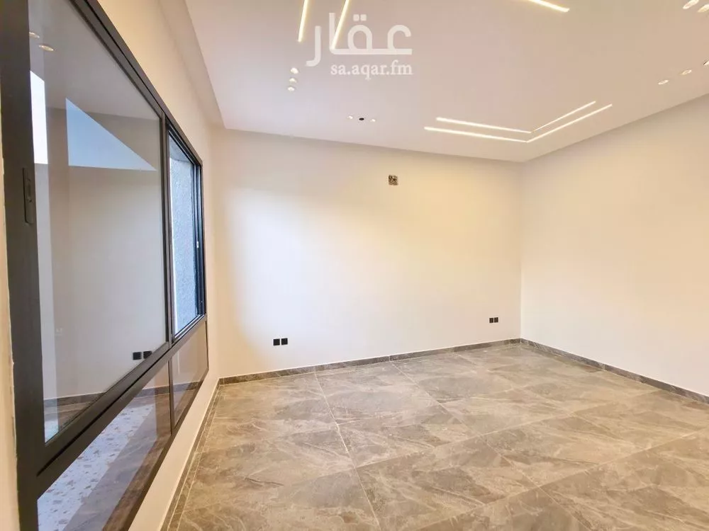 5 bedroom duplex in Okaz 22