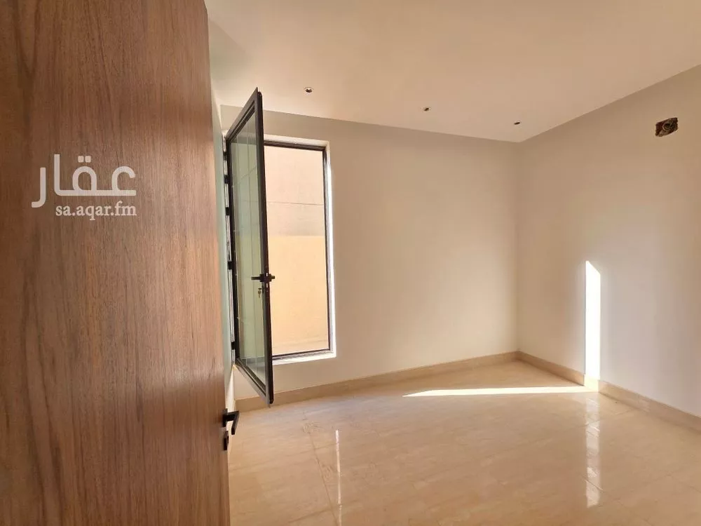 5 bedroom villa in Badr 12