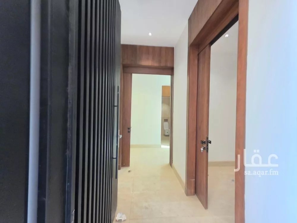 5 bedroom villa in Badr 4
