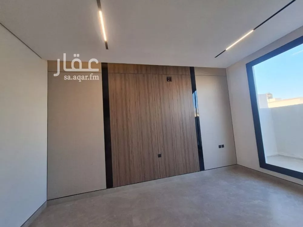 6 bedroom villa in Al Mahdiyyah 3