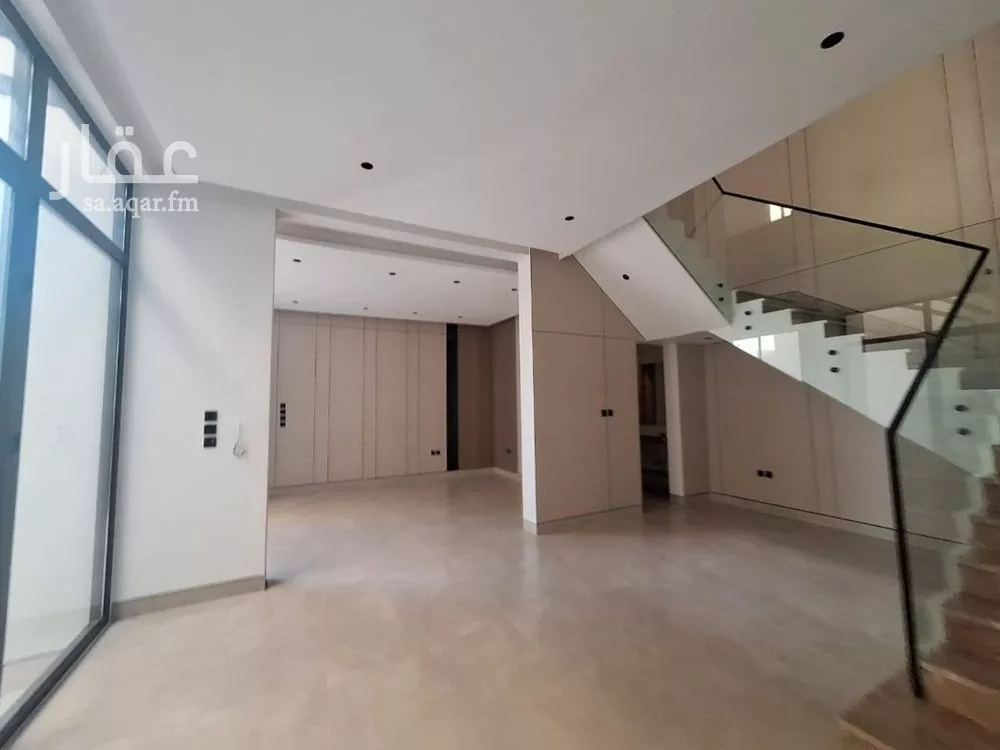 6 bedroom villa in Al Mahdiyyah 6