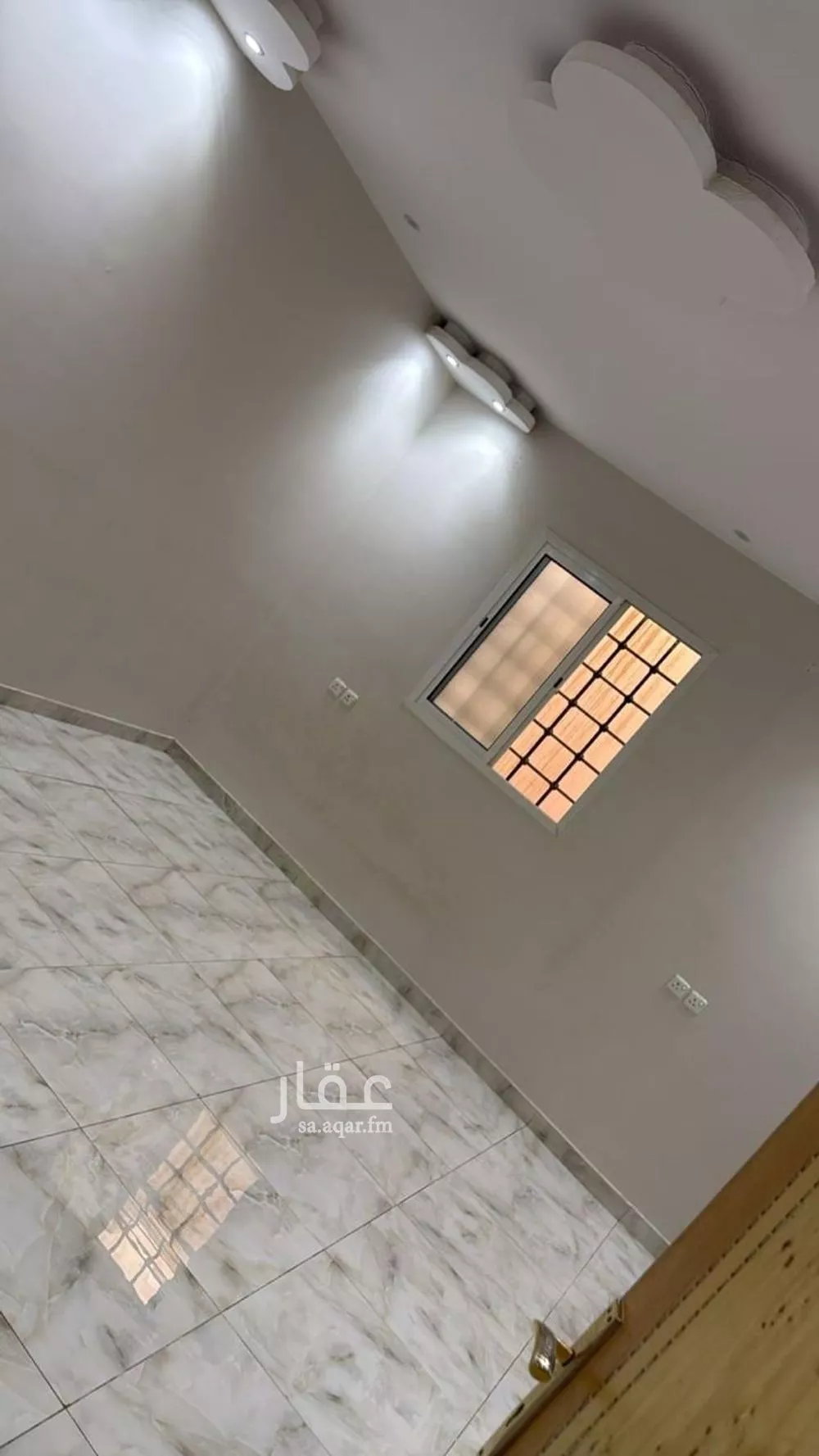 5 bedroom villa in Al Janadriyah 11