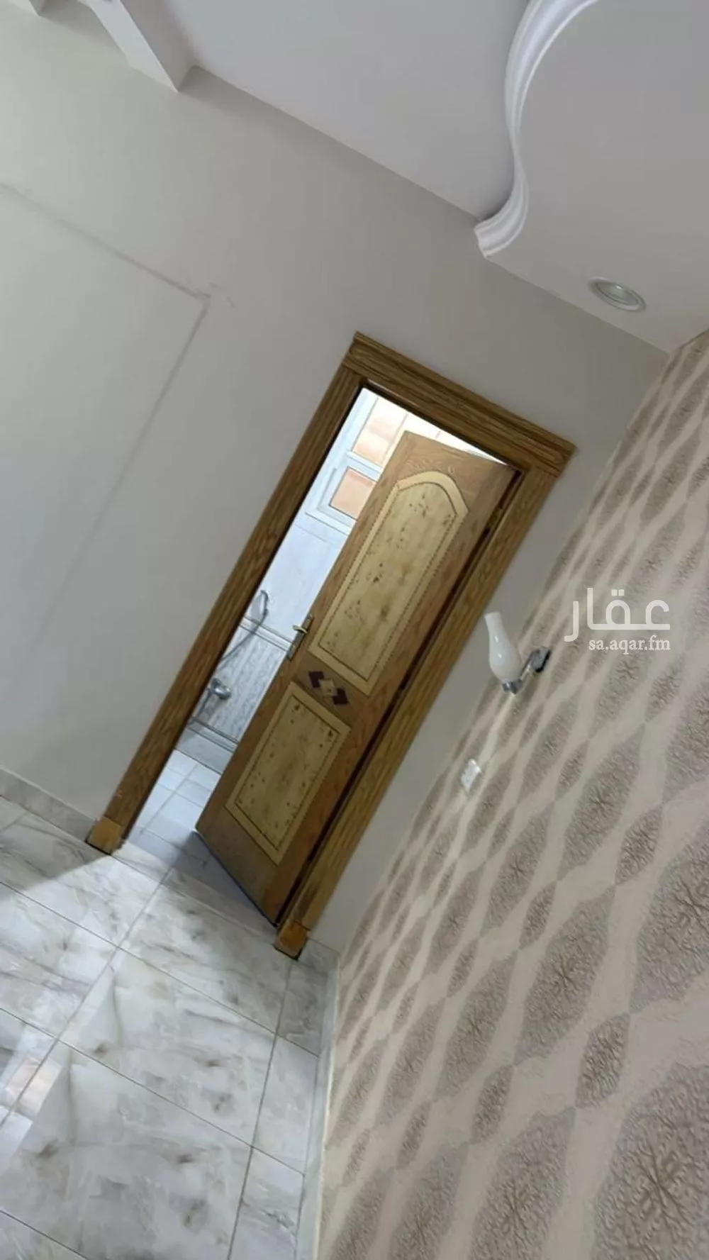 5 bedroom villa in Al Janadriyah 13