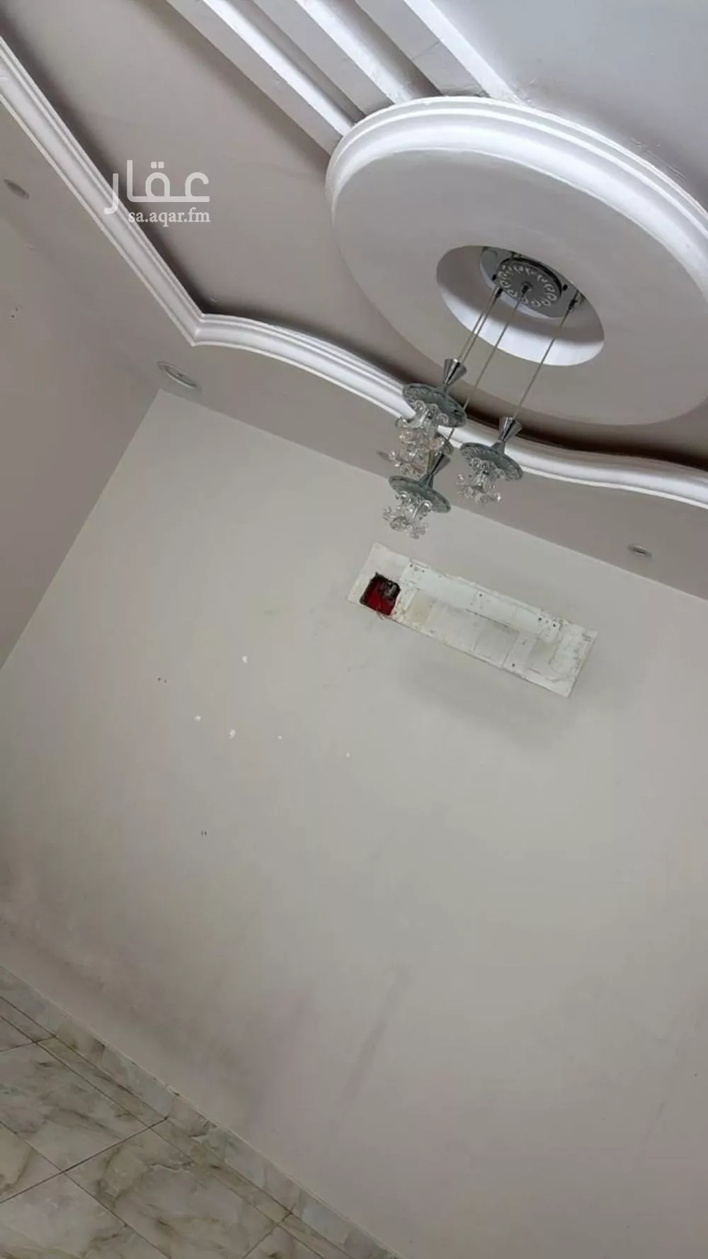 5 bedroom villa in Al Janadriyah 14