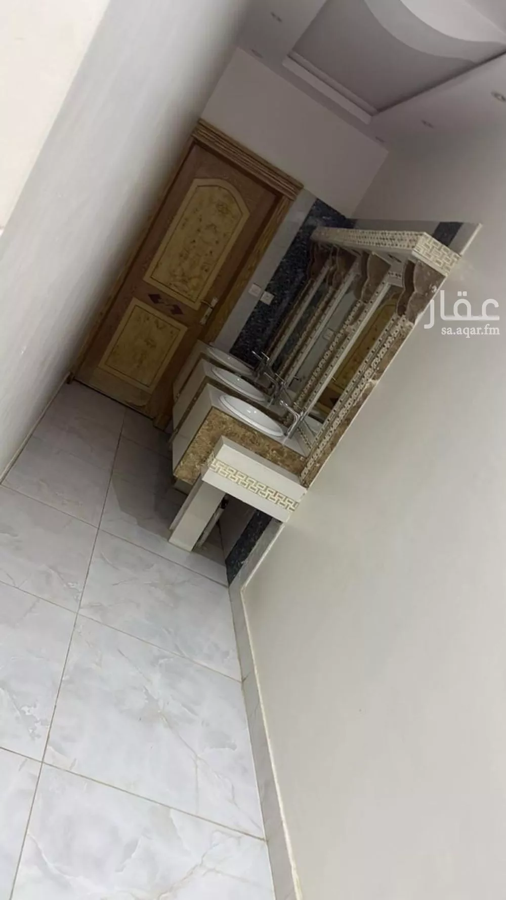 5 bedroom villa in Al Janadriyah 7