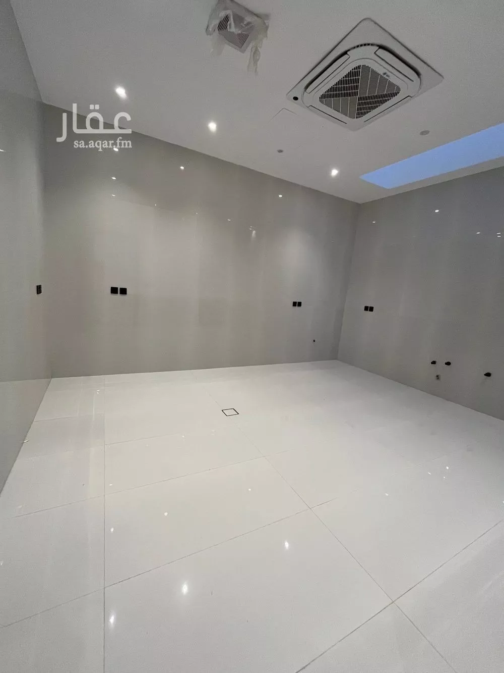 5 bedroom villa in Al Mahdiyyah 7