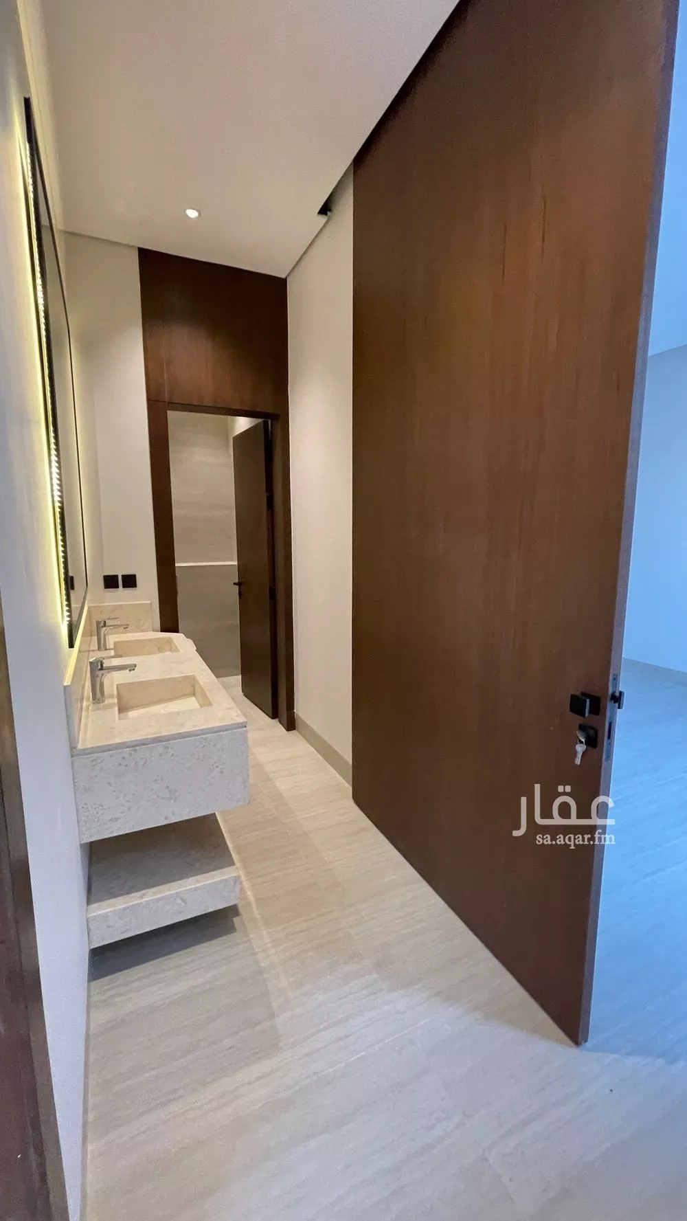 فيلا 6 غرف في المهدية 7