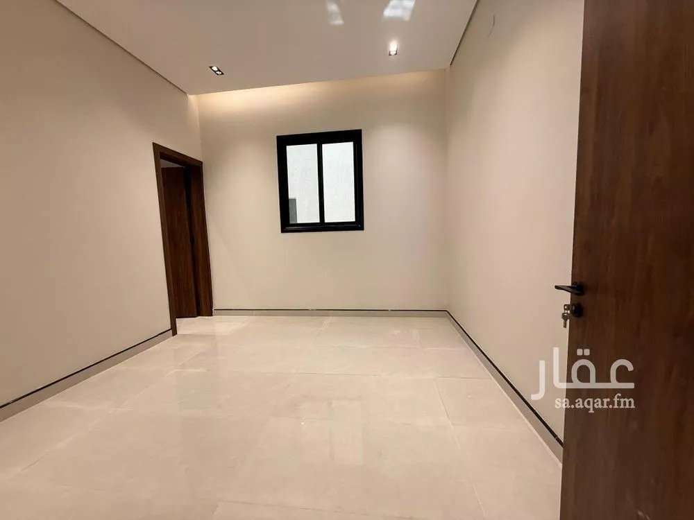 6 bedroom apartment in Al Rimal 13