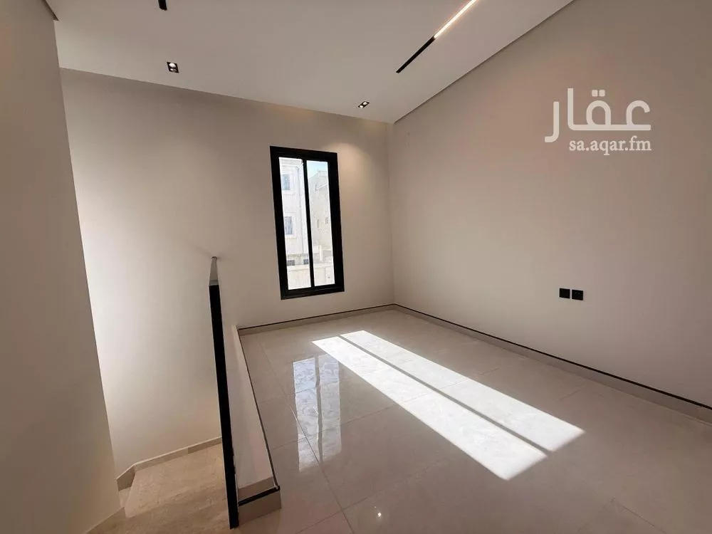 6 bedroom apartment in Al Rimal 14