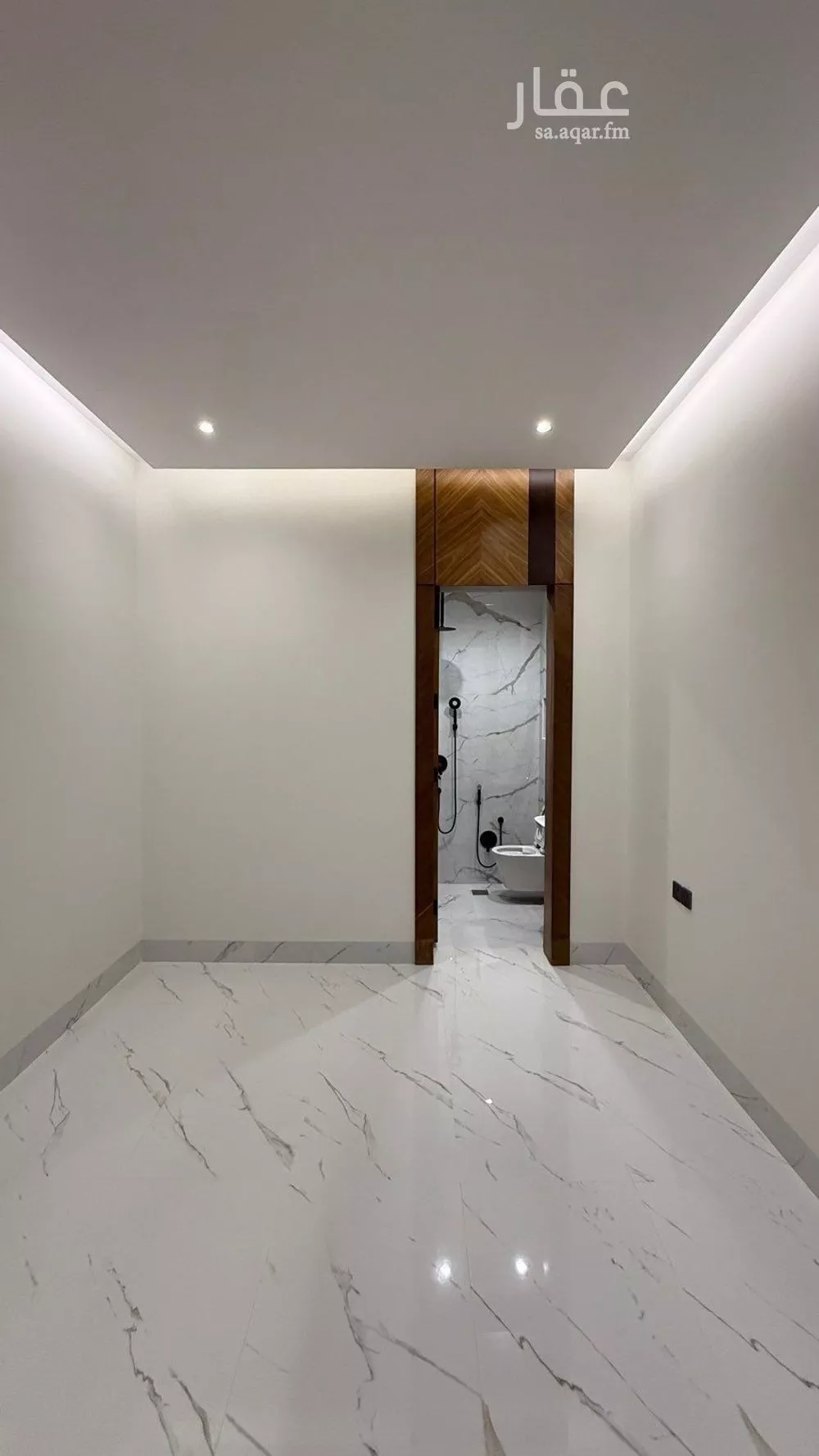 6 bedroom villa in Al Mahdiyyah 25