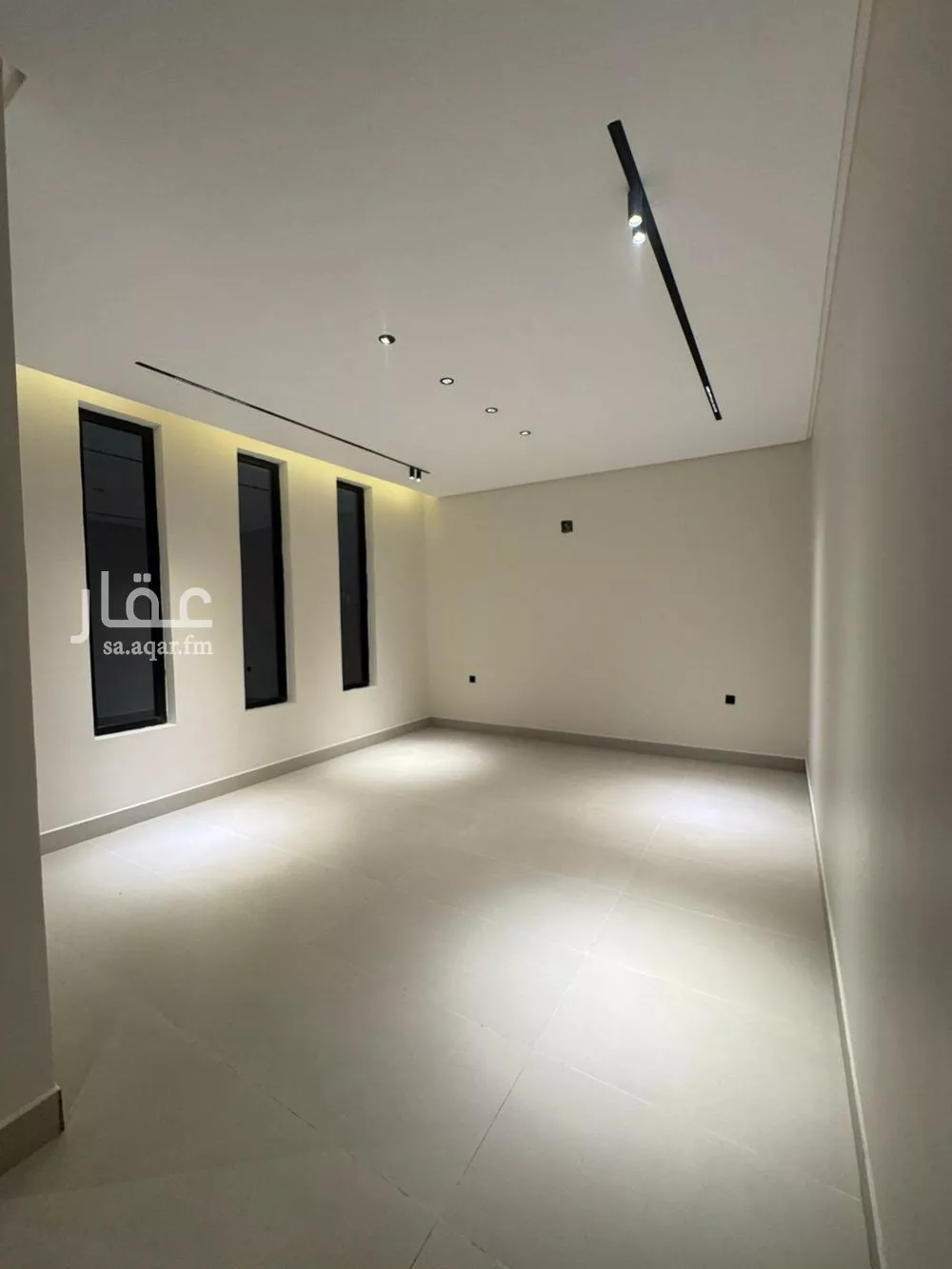 5 bedroom villa in Al Mahdiyyah 4