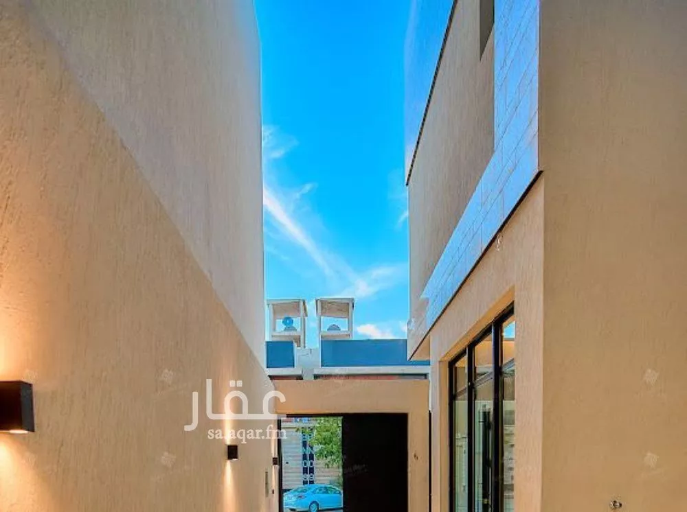 4 bedroom villa in Al Mahdiyyah 9