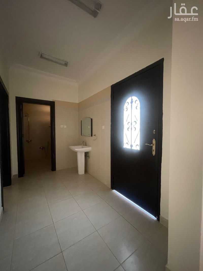 6 bedroom apartment in Al Rehab, Qassim Region 11