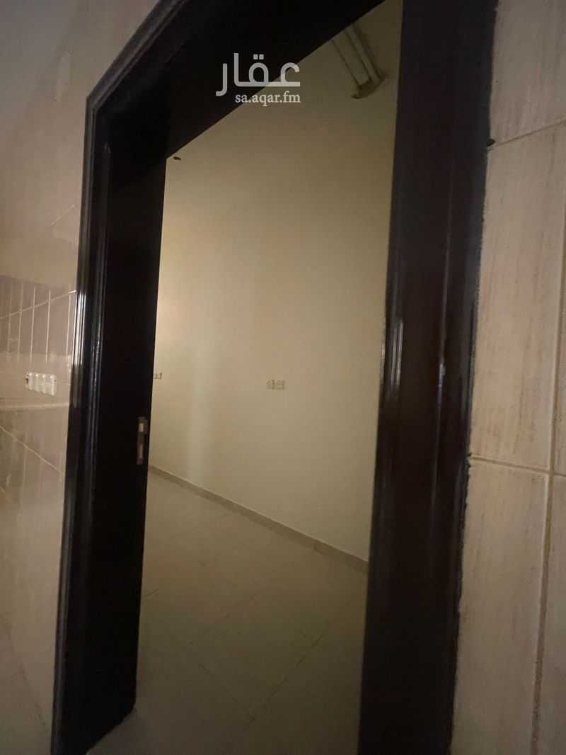 6 bedroom apartment in Al Rehab, Qassim Region 10
