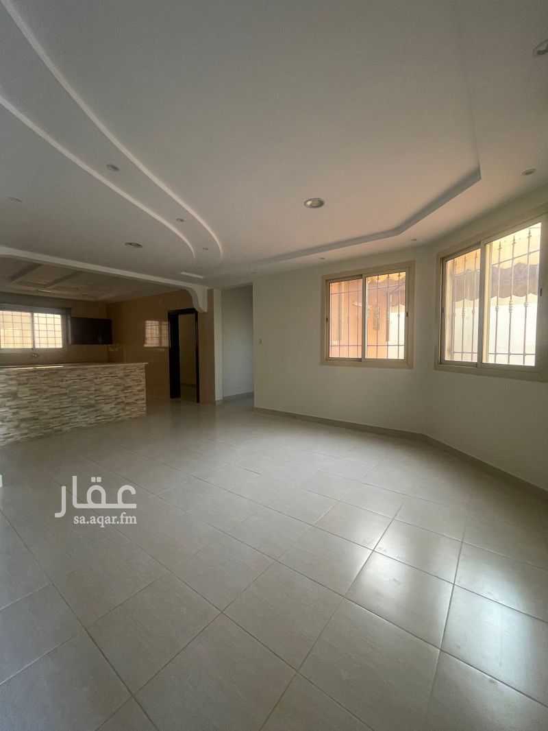 6 bedroom apartment in Al Rehab, Qassim Region 25
