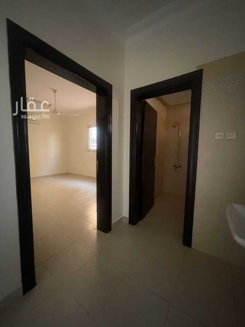 6 bedroom apartment in Al Rehab, Qassim Region 8