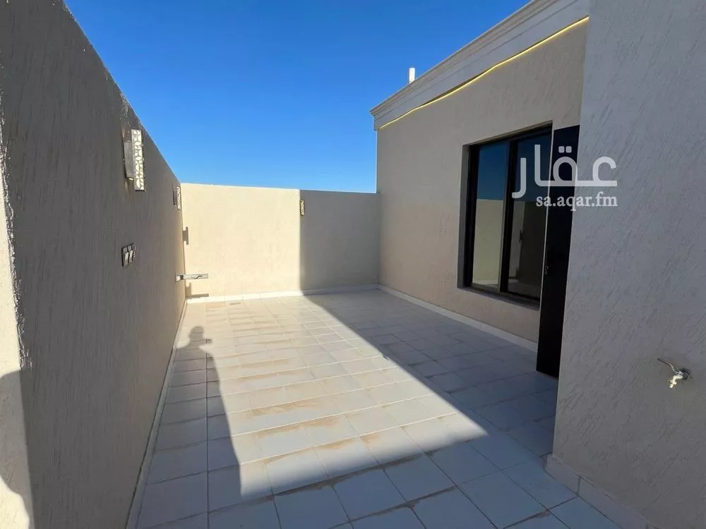 6 bedroom villa in Al Mahdiyyah 30