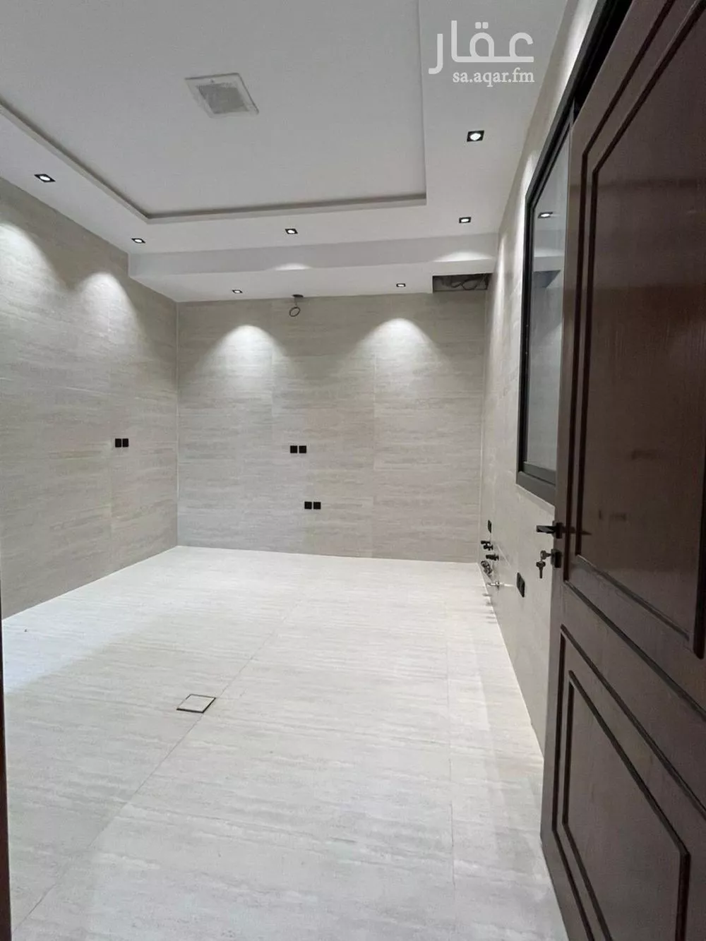 6 bedroom villa in Al Mahdiyyah 10