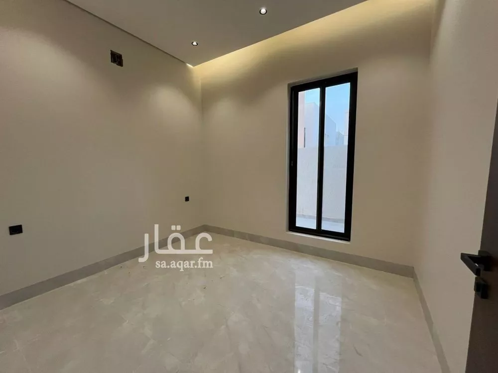5 bedroom villa in Al Mahdiyyah 21
