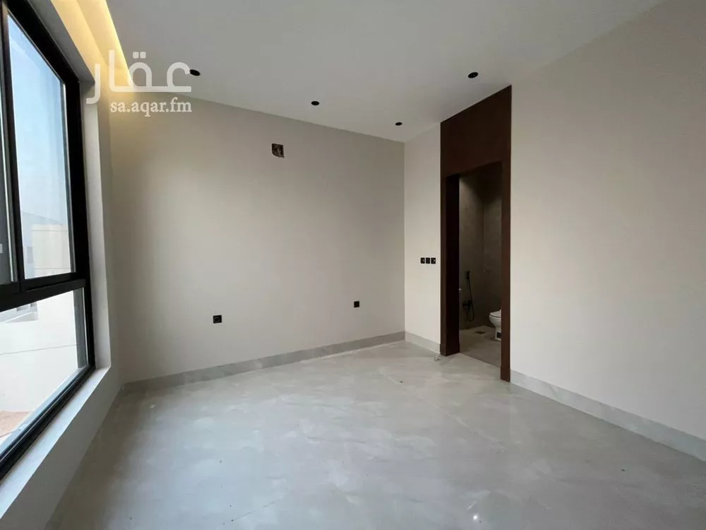 5 bedroom villa in Al Mahdiyyah 28