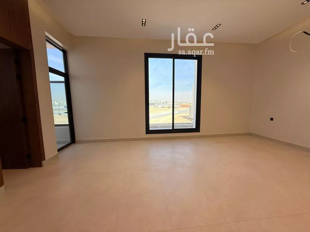6 bedroom villa in Al Rimal 13