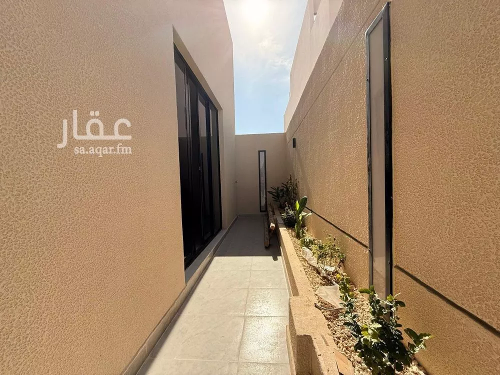 6 bedroom villa in Al Rimal 14
