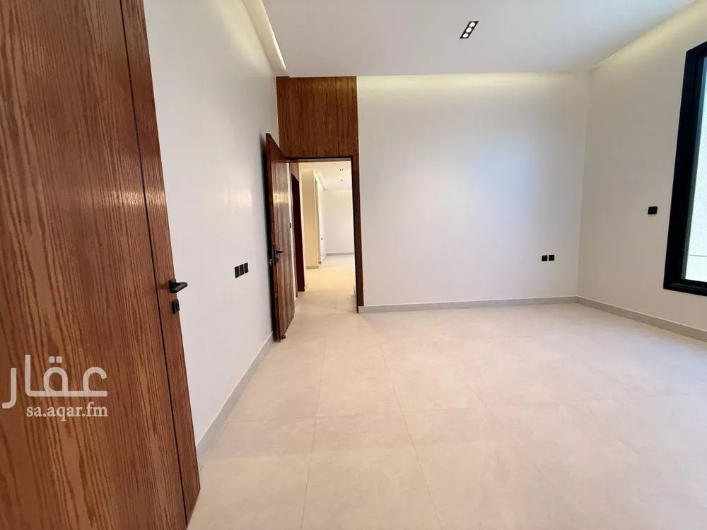 6 bedroom villa in Al Rimal 20