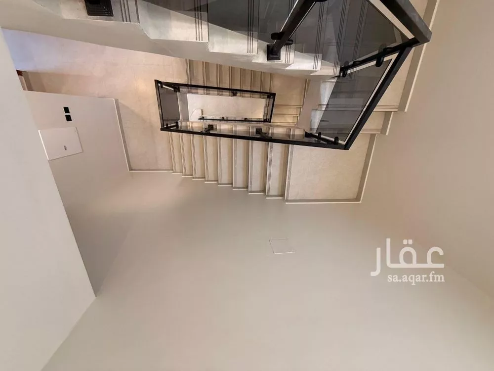 6 bedroom villa in Al Rimal 9
