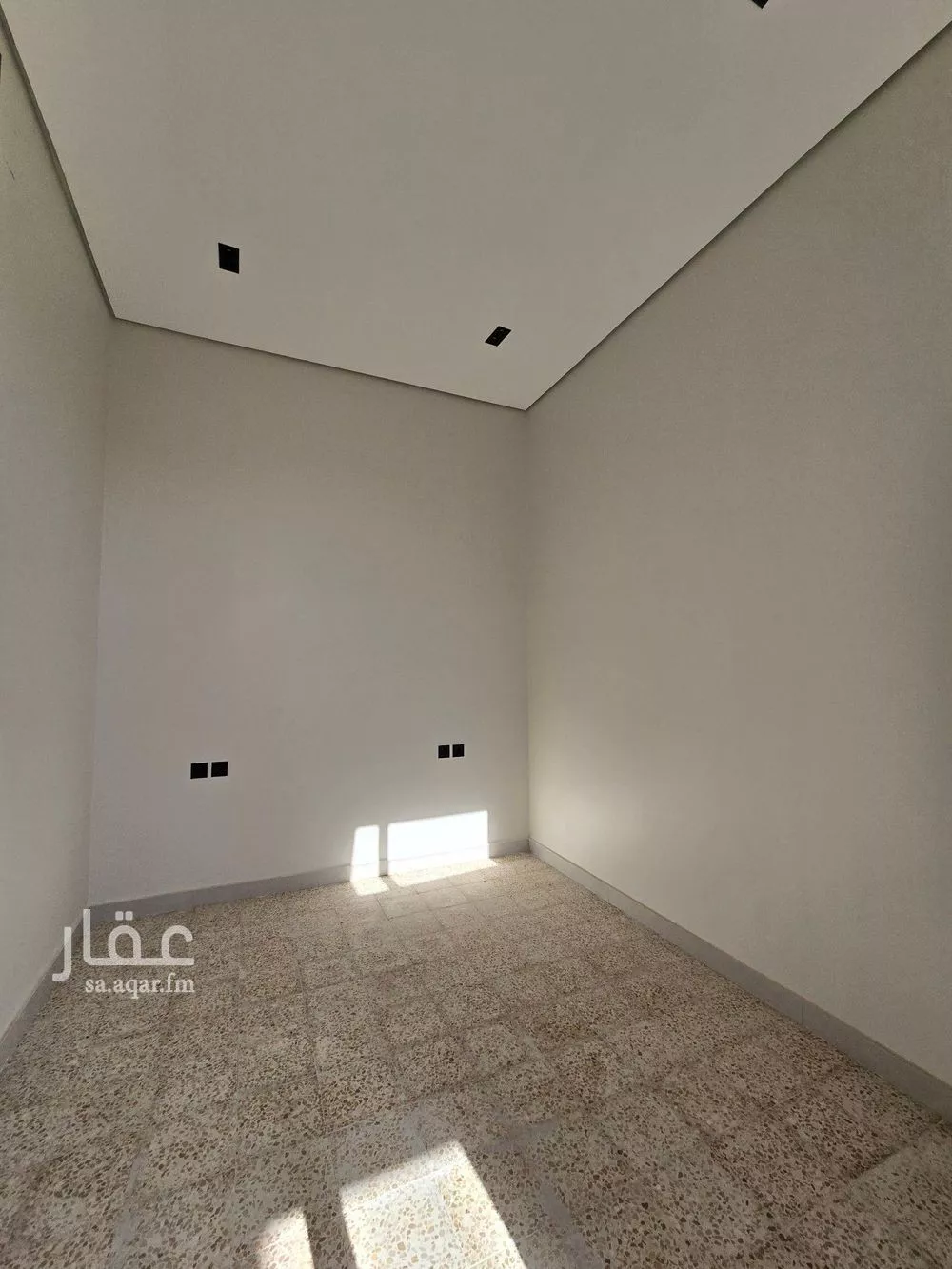 فيلا 6 غرف في الرمال 14