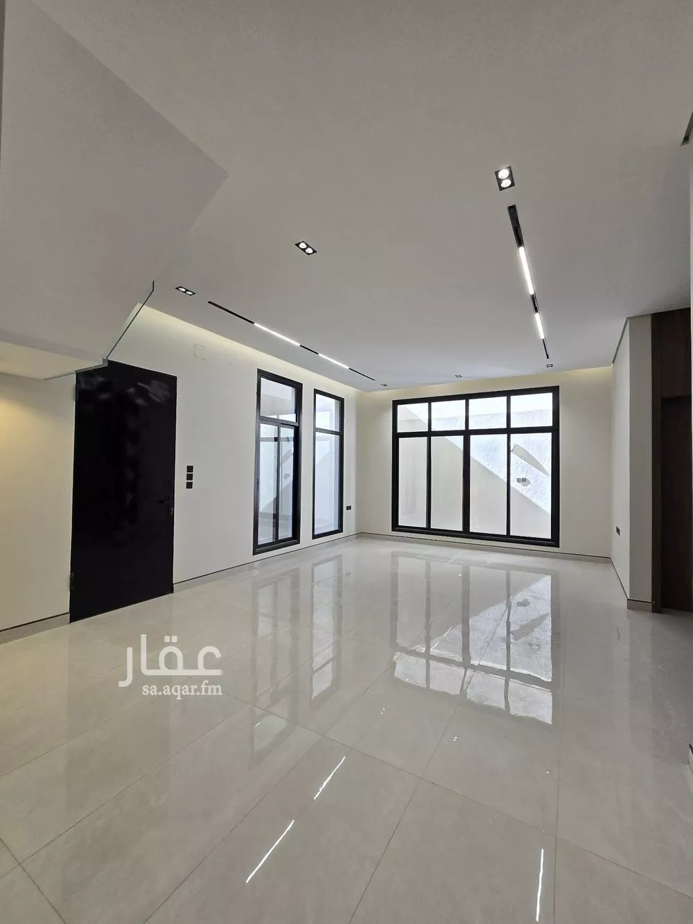 فيلا 6 غرف في الرمال 19