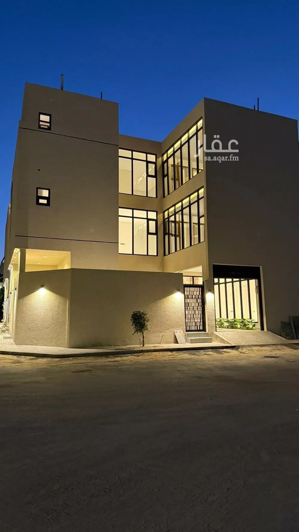 6 bedroom villa in Al Mahdiyyah 2