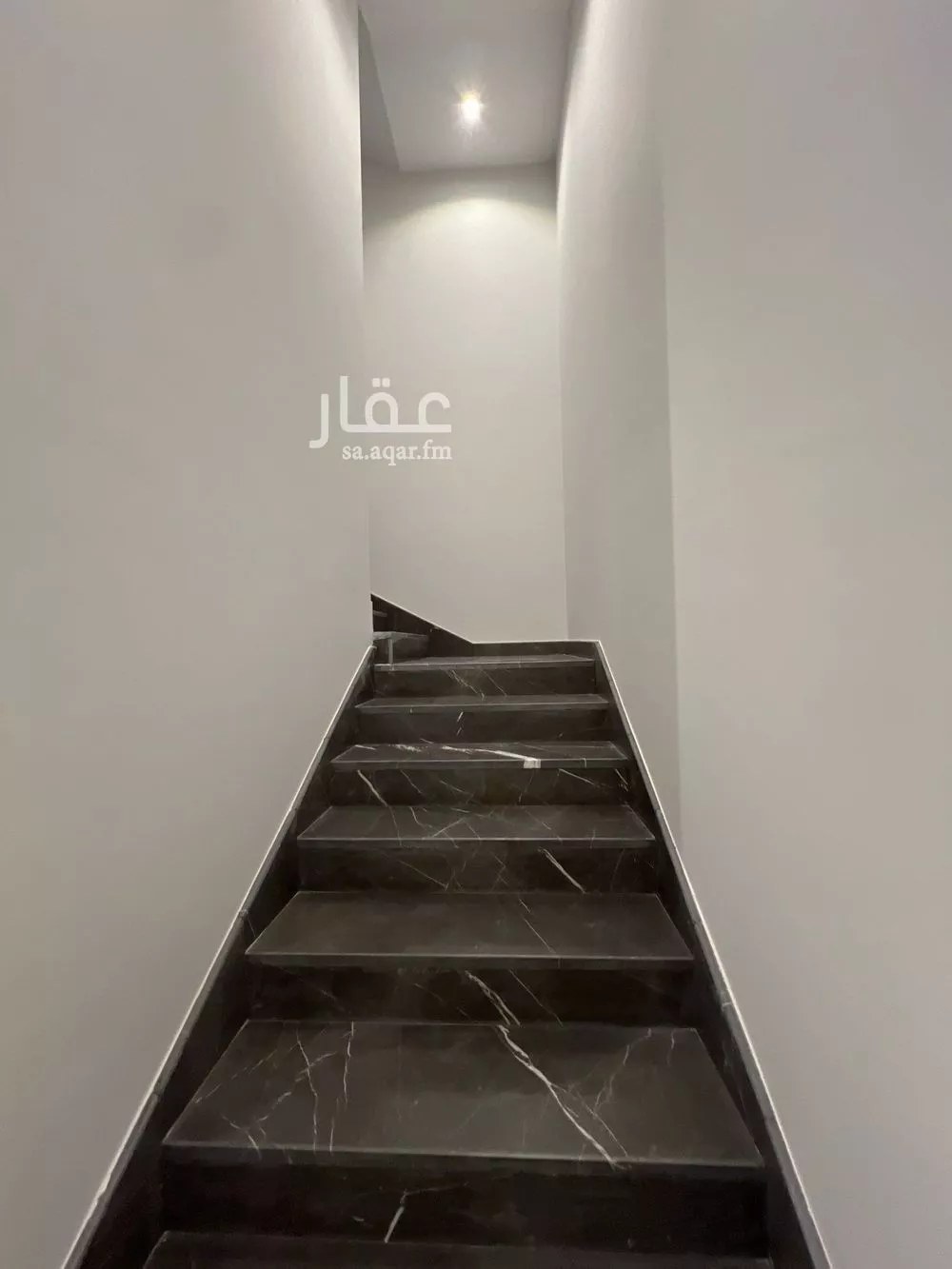 6 bedroom villa in Al Mahdiyyah 11