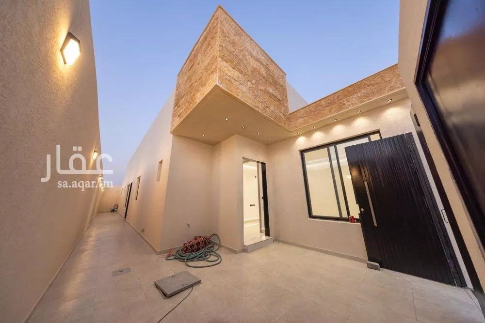 3 bedroom apartment in Dahiat Namar 2