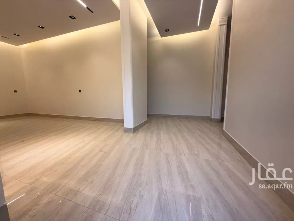 6 bedroom villa in Al Rimal 20